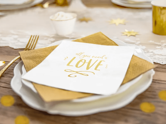 Ubrousky All you need is love, 33*33cm (zn. PartyDeco)