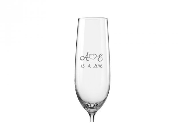 Svatební sklenička na sekt Monogram se srdíčkem