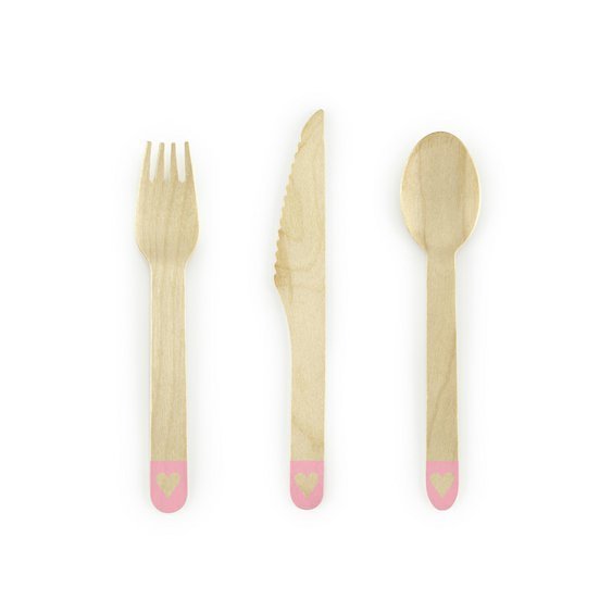 Dřevěné příbory, světle růžové se srdcem, 16 cm