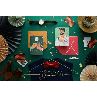 Svatební kovové ramínko Groom pro ženicha, zlaté (zn. PartyDeco)