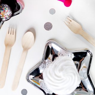 Dřevěné příbory - čistě přírodní bez vzorů, set 18ks (3x6) (zn. PartyDeco)