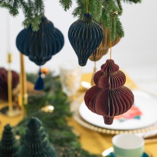 Voštinová papírová ozdoba Lucerna, tmavě modrá, rozměr 13.2x15cm (zn. PartyDeco)