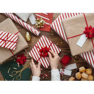 Sada a rozet a stuhy - červená barva se semišem, set 3ks (zn. PartyDeco)