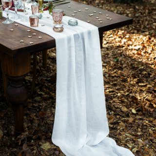 Mušelínový běhoun na stůl, světle krémová barva, šířka 70cm / délka 5m (zn. PartyDeco)