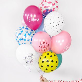 Latexový balónek křišťálově čirý / průhledný s potiskem, modrá srdíčka, velikost 30cm (zn. StrongBalloons)